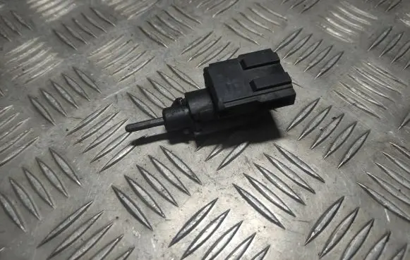 Volkswagen Touran I Brake pedal sensor switch 1J0945511C 09842 19322000