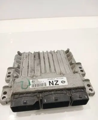 Nissan Qashqai Engine control unit/module 23710BB31A 237101449R S180067173