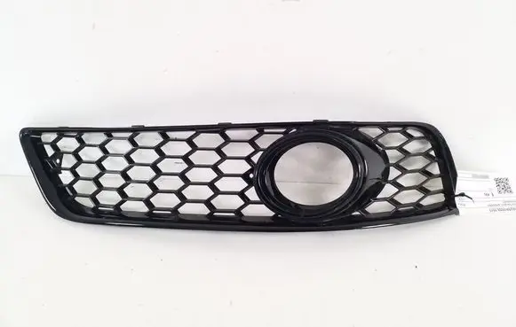 Audi A3 S3 8P Front bumper lower grill
