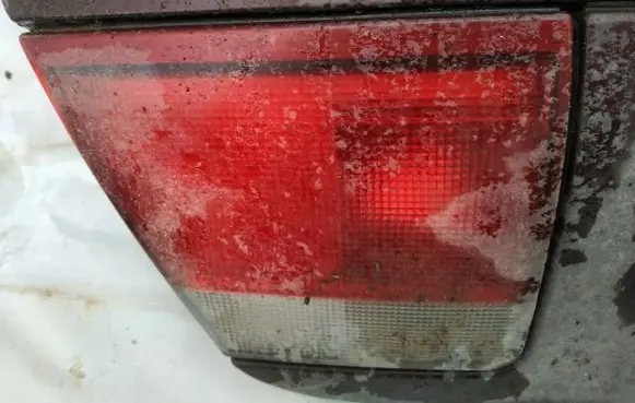 Mazda 626 Tailgate rear/tail lights