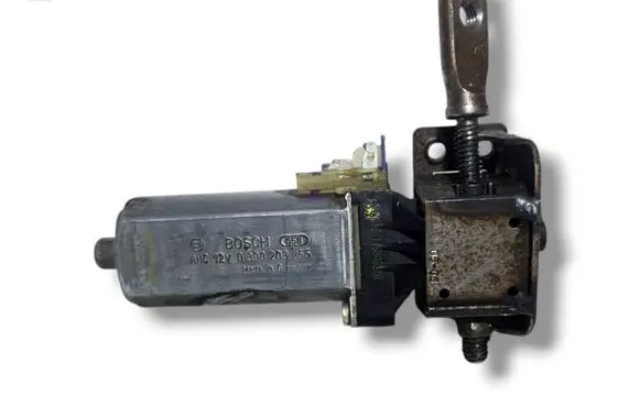 Mercedes-Benz S W221 Seat adjustment motor 0390203255