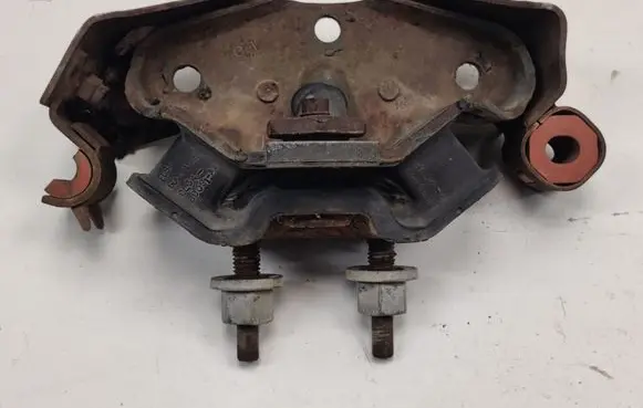 Ford F150 Gearbox mount GL346D091AA