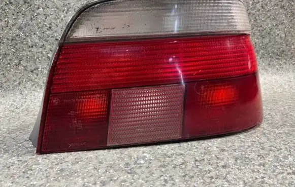 BMW 5 E39 Rear/tail lights 8358032 2VP00724002