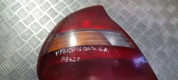 Hyundai Sonata Rear/tail lights 61223kr