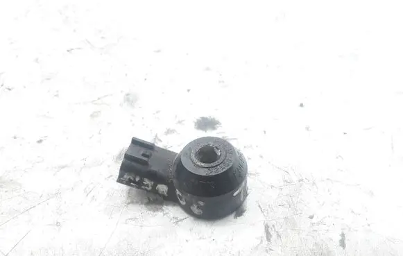 Nissan X-Trail T30 Detonation knock sensor KNE08