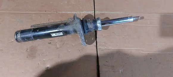 Volkswagen PASSAT B6 Front shock absorber/damper 3C0413031AC