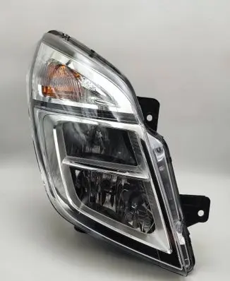 Nissan NV400 Headlight/headlamp 26010BZ50A 030127320200