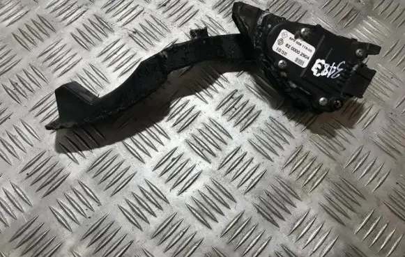 Renault Laguna II Accelerator throttle pedal 8200002904 6pv00811900