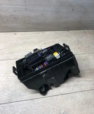 Volkswagen Golf VII Fuse box set 5Q0907361G 63513541 63513540