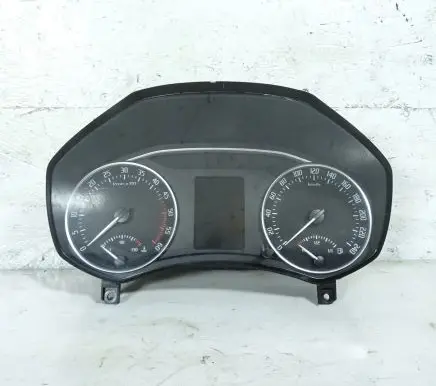 Skoda Octavia Mk2 (1Z) Speedometer (instrument cluster) 1Z0920843G