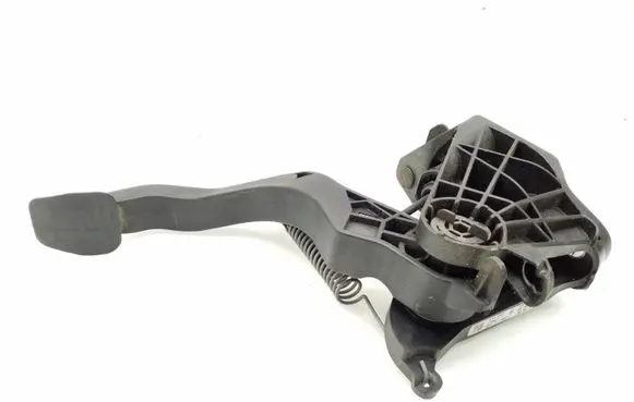 Clutch pedal