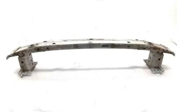 Toyota Verso-S Front bumper cross member