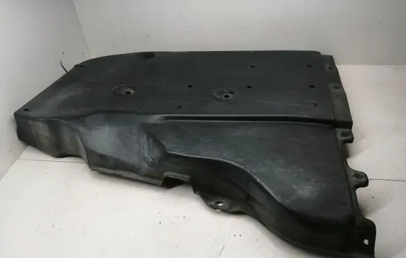 Lexus IS III XE30 Engine splash shield/under tray 5762830061