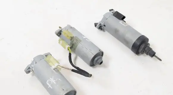 BMW 3 F30 F35 F31 Seat adjustment motor 0130002635 0130002636