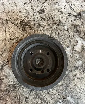 Volvo V50 Crankshaft pulley 8642173
