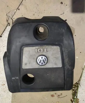 Volkswagen Golf IV Engine cover (trim) 038103925EK 038103925EP