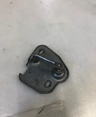 Skoda Kamiq Engine bonnet/hood lock/latch loop/hook 3v0823186a