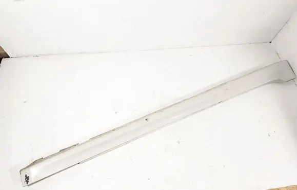 BMW 5 G30 G31 Sill 8064744