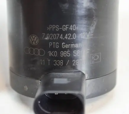 Skoda Octavia Mk2 (1Z) Electric auxiliary coolant/water pump 1K0965561F