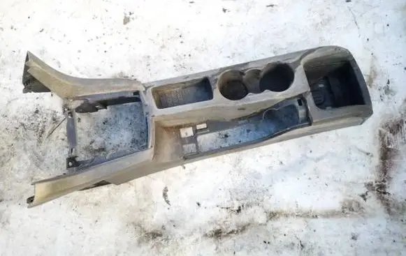Ford Focus Cup holder 4m5xa04584a 4m5x-a04584-a