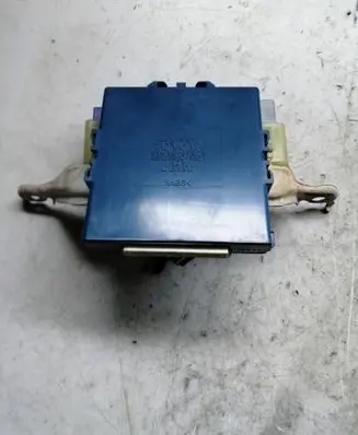 Toyota Corolla Verso AR10 Combustion control unit/module 896180F020