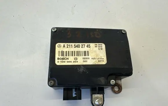 Mercedes-Benz E W211 Battery control module 0199000002