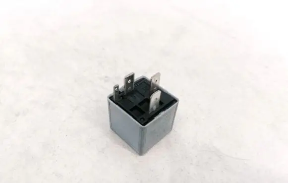 Volkswagen Sharan Other relay 1J0906381A