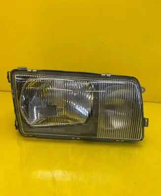 Mercedes-Benz S W126 Headlight/headlamp A1268209361