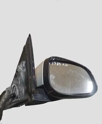 Jaguar XF X250 Front door electric wing mirror 3303050 A049504