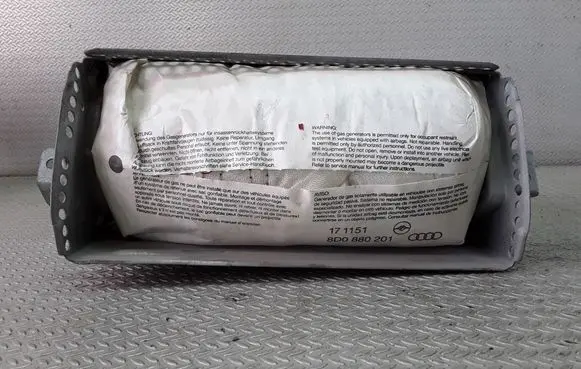 Audi A4 S4 B5 8D Passenger airbag 8D0880201