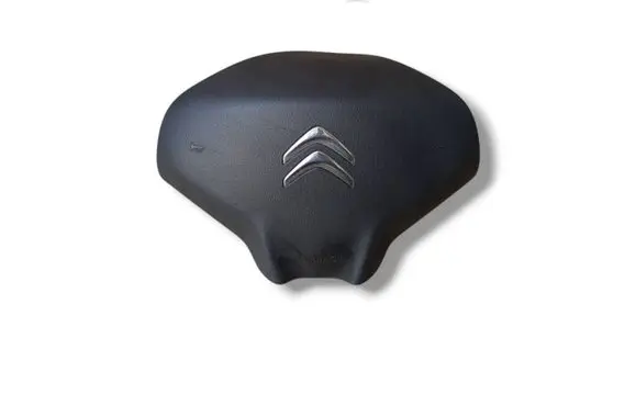 Steering wheel airbag