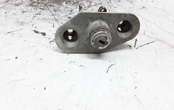 Volvo S60 Tailgate exterior lock 