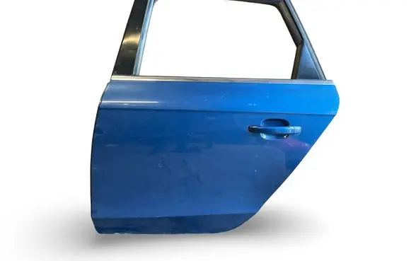 Audi A4 S4 B8 8K Rear door