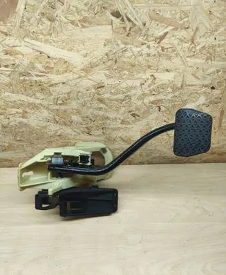 BMW 7 F01 F02 F03 F04 Brake pedal 9144253