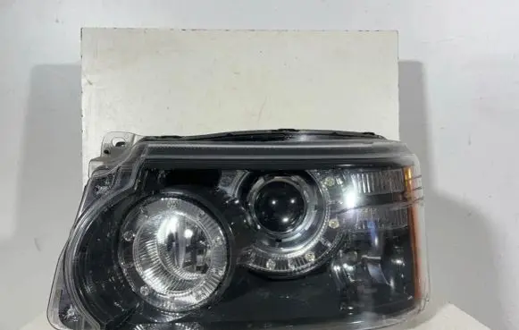 Land Rover Range Rover Sport L320 Headlight/headlamp