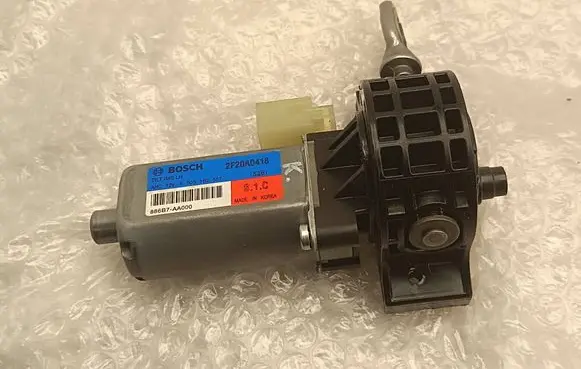 KIA EV6 Seat adjustment motor 886B7AA000 2F20A0418 F00S1B2557