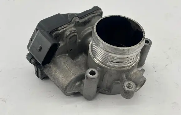 Audi A4 S4 B8 8K Throttle valve 03L128063T A2C83076400 1009131342