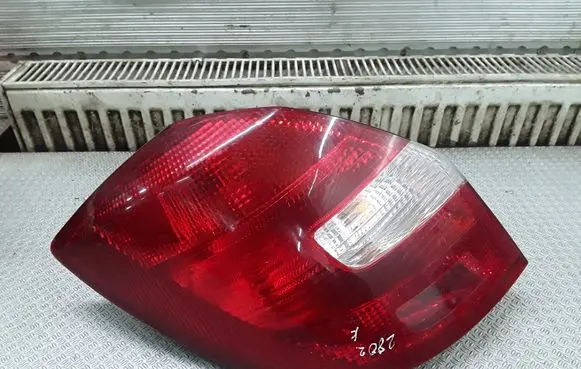 Skoda Fabia Mk2 (5J) Rear/tail lights 5J6945095
