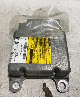 Toyota Avensis T270 Airbag control unit/module 8917005250 219122103