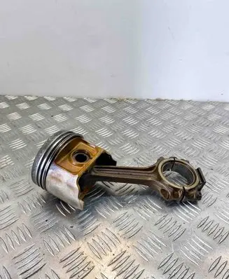 Mercedes-Benz SL R129 Piston A1190300117 A1190300220