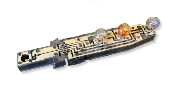 Renault Master II Tail light bulb cover holder 