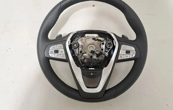 BMW X4 G02 Steering wheel 5A1FCA0 6883777