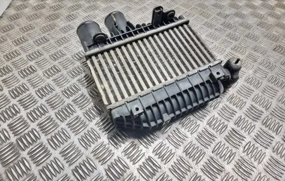 Toyota Avensis T250 Intercooler radiator 873067D T0Y0TA 0G010