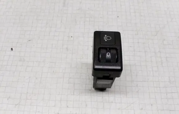 Mazda 626 Headlight level height control switch