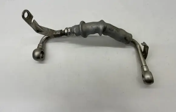 Audi A6 S6 C6 4F Coolant pipe/hose 06F121497G