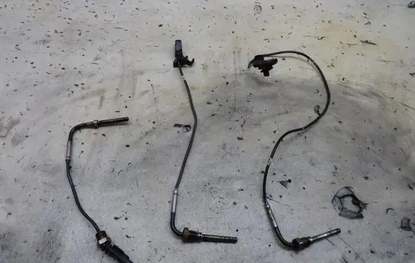 Suzuki Vitara (LY) Exhaust gas temperature sensor KRIS235789