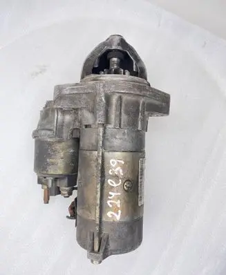 BMW 5 E39 Starter motor 63113001 2247063 E5579NAI03