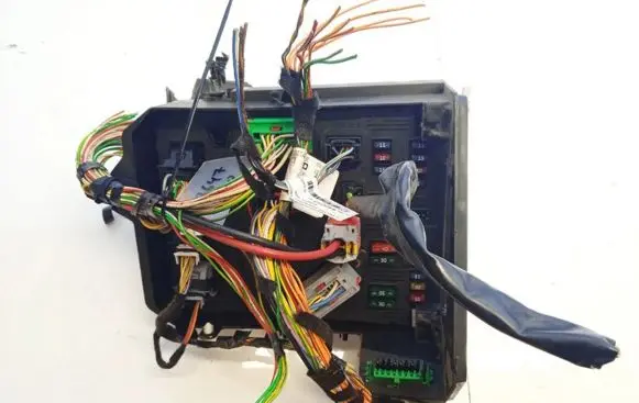 Peugeot 206 Fuse box set 9649627880 s118085220