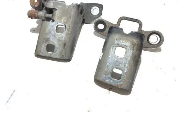 Chrysler Town u0026 Country V Front door hinge set 879AD