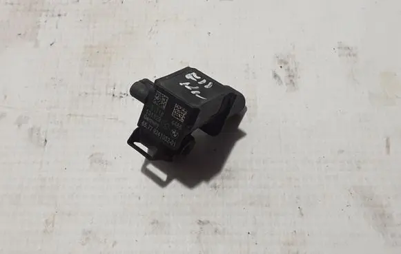 BMW 5 F10 F11 Airbag deployment crash/impact sensor 9241032